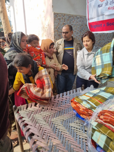 Blankets Distribution